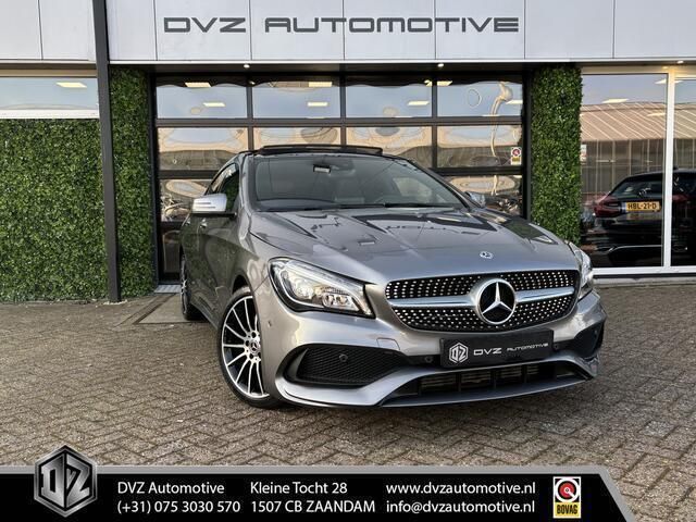Grijs Gebruikt 2017 Mercedes 220 AMG Sedan | € 23.950 - Afbeelding 1/4