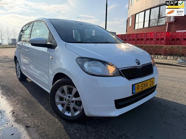 Wit Occasion 2013 Skoda Citigo Hatchback | € 2.845 (Goede deal) - Afbeelding 1/4