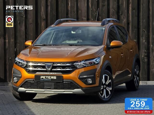 Oranje Gebruikt 2021 Dacia Sandero Extreme Hatchback | € 15.990 (Eerlijke prijs) - Afbeelding 1/3