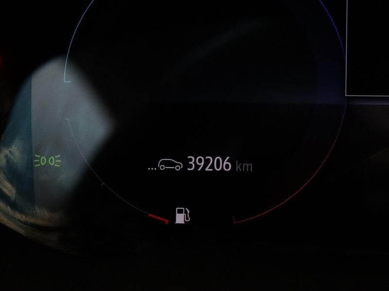 Occasion Renault Captur Techno 159 PK (116 kW) 2022 Grijs SUV