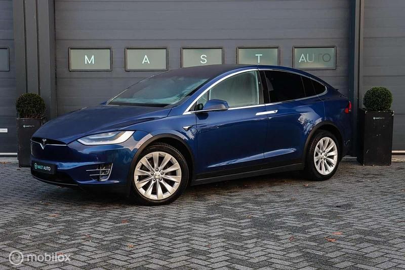 Blauw Gebruikt 2020 Tesla Model X SUV | € 36.740 (Eerlijke prijs) - Afbeelding 1/4