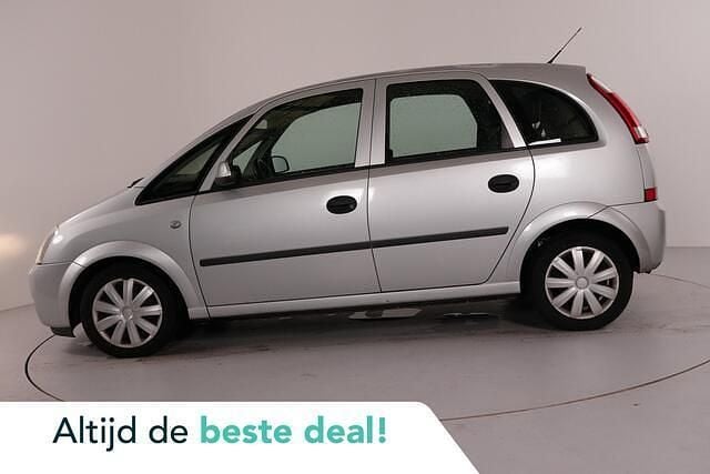 Grijs Gebruikt 2003 Opel Meriva Enjoy MPV | € 895 (Goede deal) - Afbeelding 1/4