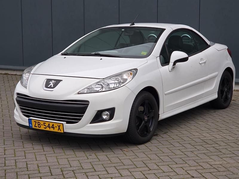 Wit Gebruikt 2009 Peugeot 207 Cabriolet | € 1.500 (Super prijs) - Afbeelding 1/3