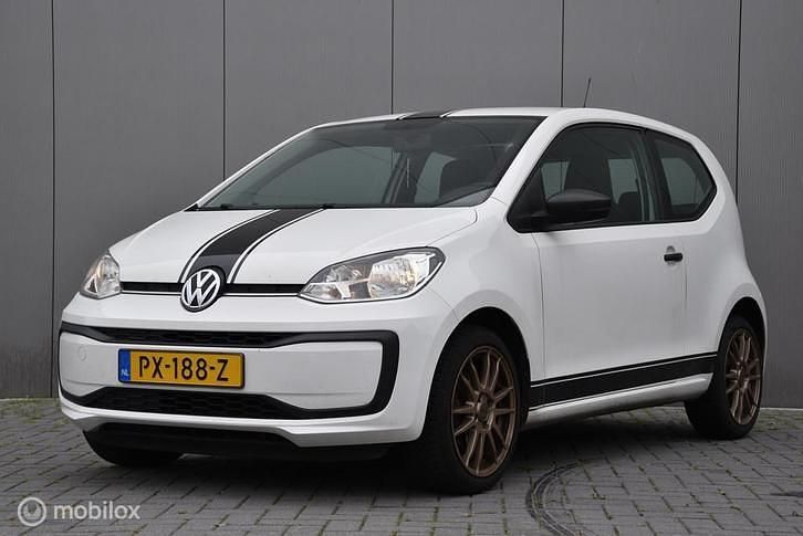 Gebruikt 2017 VW up! Hatchback | € 5.999 (Super prijs) - Afbeelding 1/4