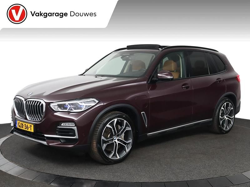 Paars Gebruikt 2021 BMW X5 Executive SUV | € 49.450 (Super prijs) - Afbeelding 1/4