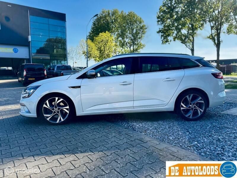 Occasion Renault Mégane GrandTour R.S. 206 PK (151 kW) 2017 Wit Stationwagen