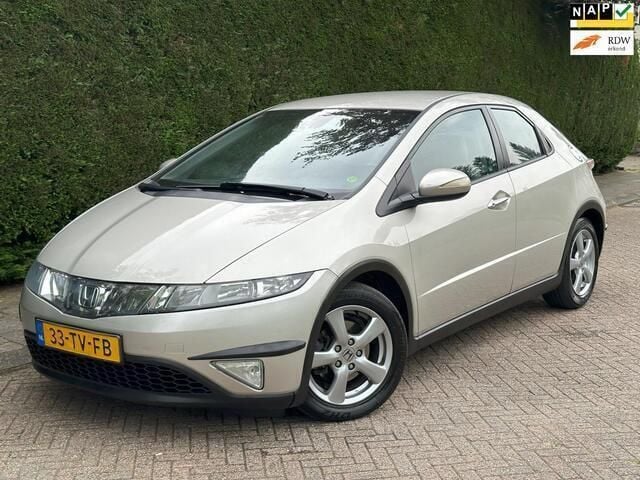Beige Gebruikt 2007 Honda Civic Sport Hatchback | € 6.750 (Duur) - Afbeelding 1/4