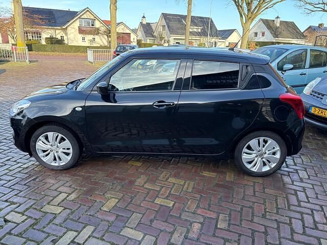 Occasion Suzuki Swift 2019 Zwart (metallic) Hatchback
