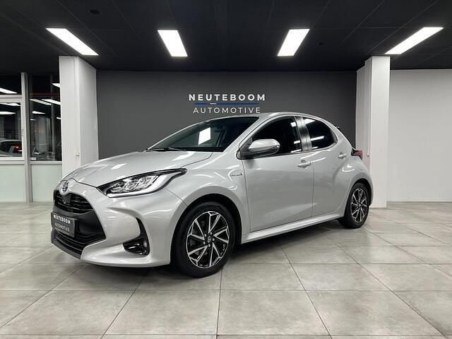 Occasion Toyota Yaris 116 PK (85 kW) 2020 Grijs Hatchback