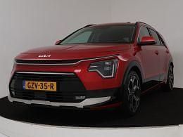 Rood metallic Gebruikt 2025 Kia e-Niro SUV | € 40.950 - Afbeelding 1/3