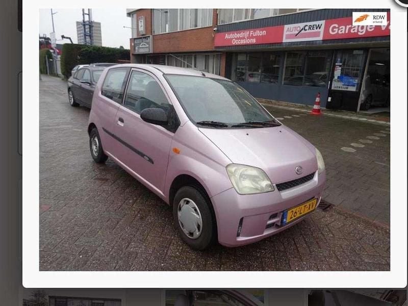 Paars Gebruikt 2003 Daihatsu Cuore Hatchback | € 595 (Goede deal) - Afbeelding 1/4