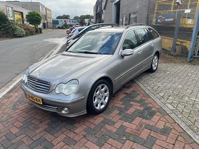Occasion Mercedes C180 Elegance 143 PK (105 kW) 2005 Grijs Stationwagen