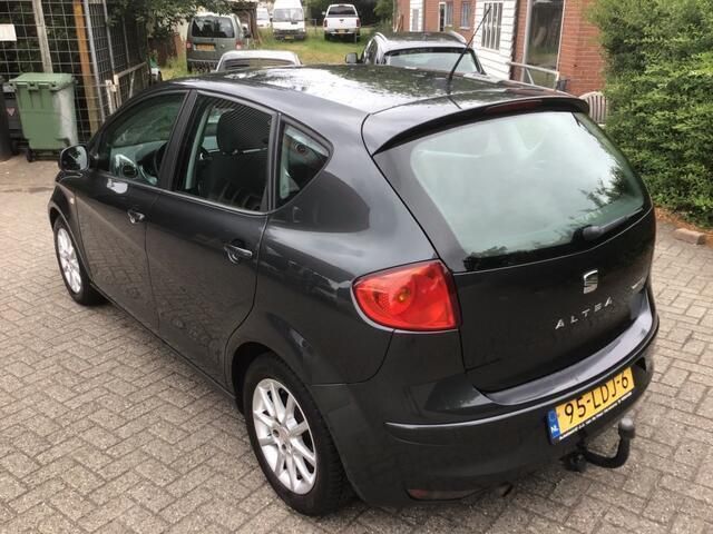 Afbeelding 2/4