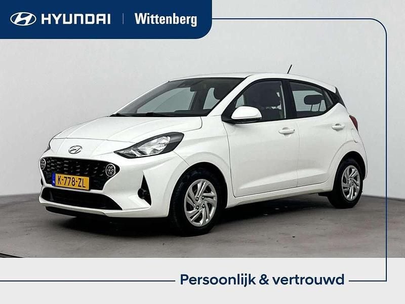 Occasion Hyundai i10 Comfort 67 PK (49 kW) 2021 Polar white (psw) Hatchback