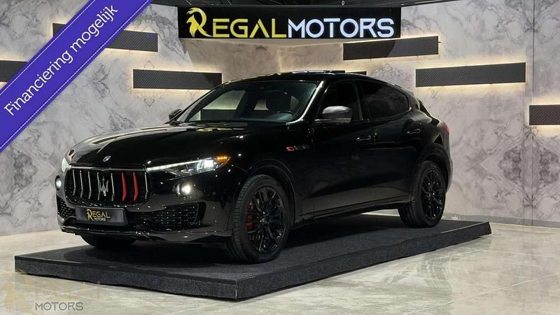Occasion Maserati Levante GranLusso 349 PK (256 kW) 2019 Zwart SUV