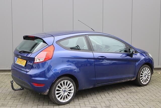 Occasion Ford Fiesta Style 65 PK (47 kW) 2015 Blauw Hatchback