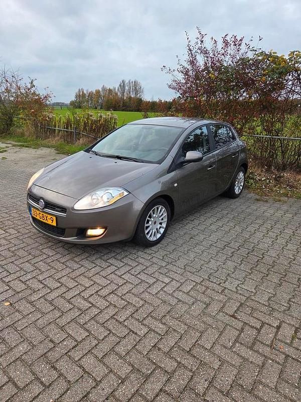 Gebruikt 2008 Fiat Bravo Hatchback | € 1.999 (Eerlijke prijs) - Afbeelding 1/4