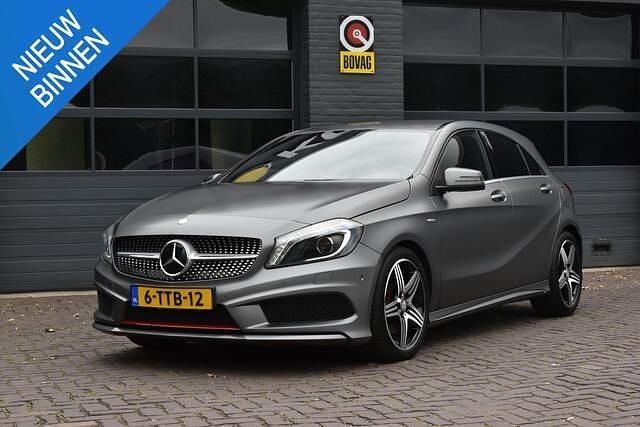 Occasion Mercedes A250 Ambition 211 PK (155 kW) 2014 Grijs Hatchback