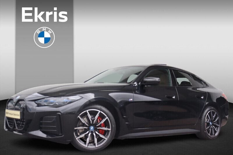 Zwart Gebruikt 2024 BMW i4 Executive Sedan | € 53.900 (Eerlijke prijs) - Afbeelding 1/4