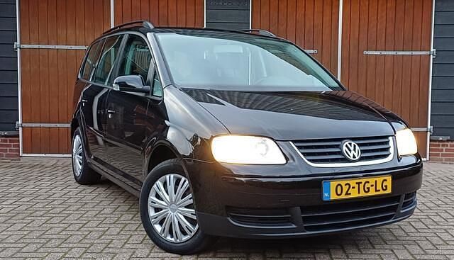 Zwart Gebruikt 2006 VW Touran Business MPV | € 2.450 (Eerlijke prijs) - Afbeelding 1/4