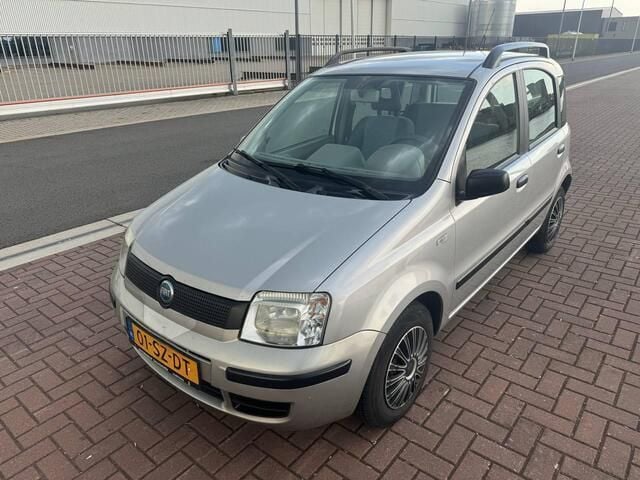 Grijs Gebruikt 2006 Fiat Panda Young Hatchback | € 1.099 (Goede deal) - Afbeelding 1/4