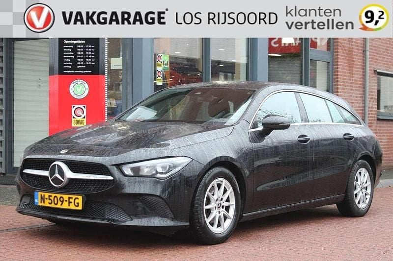 Zwart Gebruikt 2021 Mercedes CLA180 Shooting Brake Business Stationwagen | € 23.500 (Goede deal) - Afbeelding 1/4