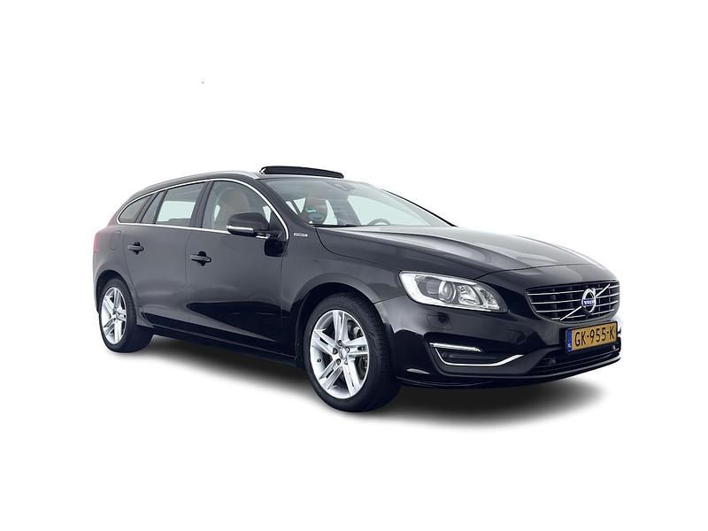 Zwart (metallic) Gebruikt 2015 Volvo V60 Stationwagen | € 9.445 (Eerlijke prijs) - Afbeelding 1/4