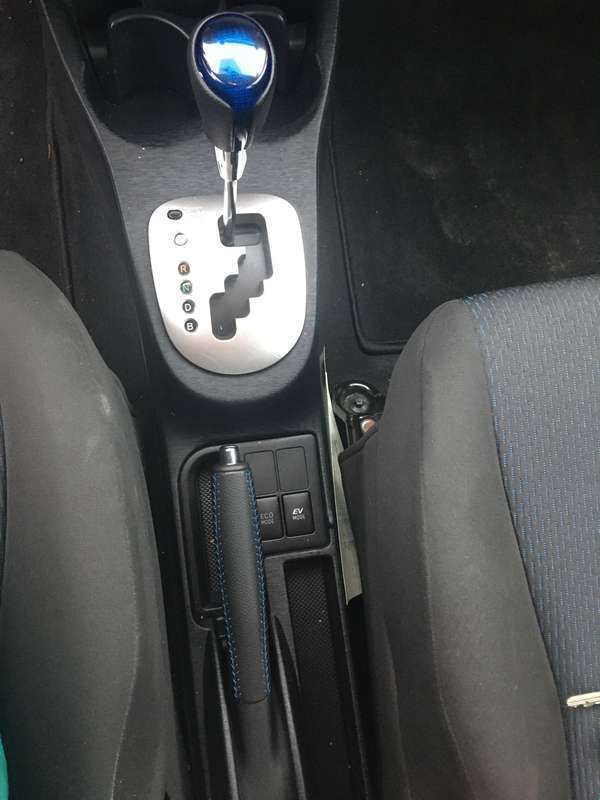 Gebruikt 2012 Toyota Yaris Hybrid MPV | € 10.400 (Eerlijke prijs) - Afbeelding 1/4