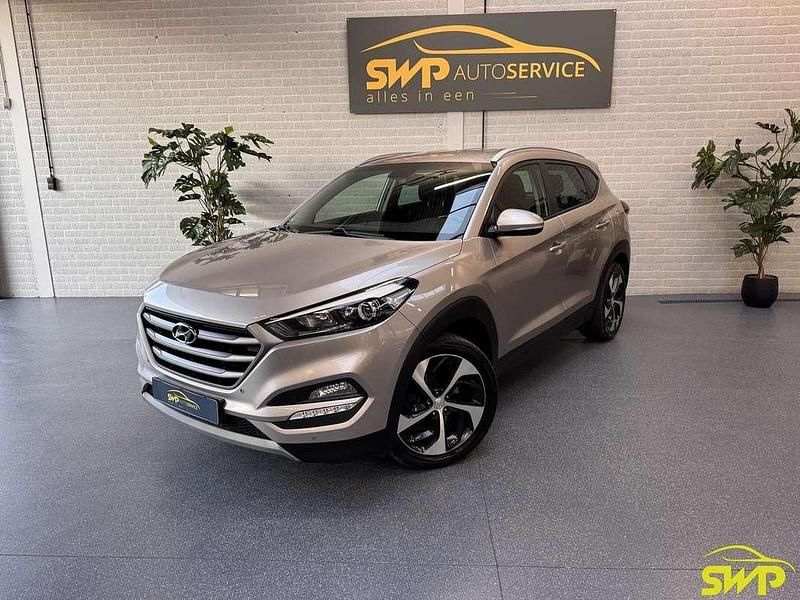 Wit Occasion 2018 Hyundai Tucson Comfort SUV | € 18.950 (Goede deal) - Afbeelding 1/4
