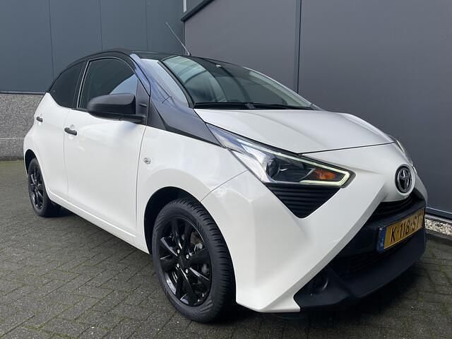 Occasion Toyota Aygo 74 PK (54 kW) 2021 Wit Hatchback