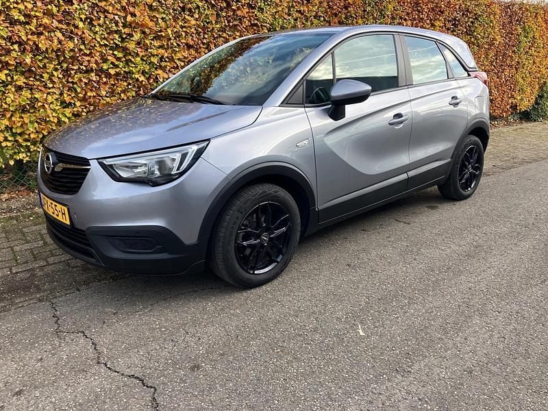 Grijs Gebruikt 2020 Opel Crossland Edition SUV | € 12.985 (Goede deal) - Afbeelding 1/4