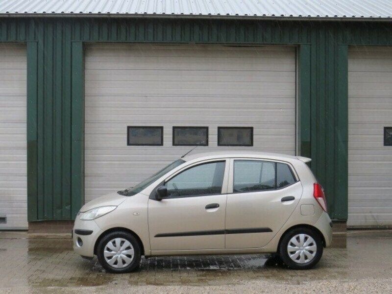 Grijs Gebruikt 2010 Hyundai i10 Active Hatchback | € 2.500 (Eerlijke prijs) - Afbeelding 1/4