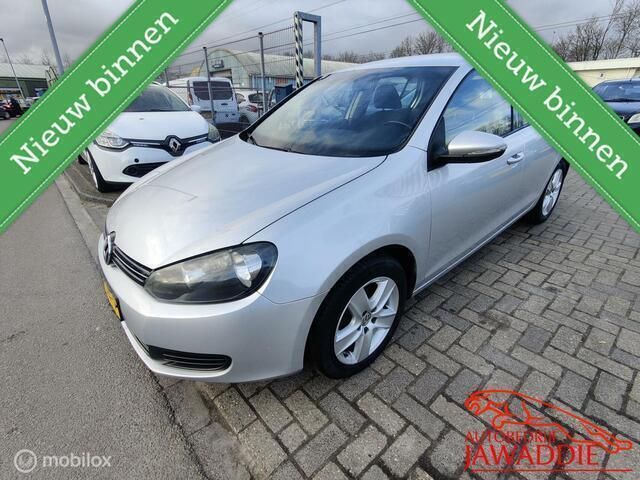 Grijs Gebruikt 2010 VW Golf VI Comfortline Hatchback | € 5.000 (Eerlijke prijs) - Afbeelding 1/4