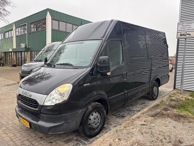 Occasion Iveco Daily 150 PK (110 kW) 2013 Zwart (metallic) Van