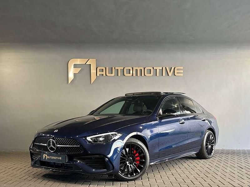 Blauw Gebruikt 2021 Mercedes C300e AMG Sedan | € 43.890 (Iets duurder) - Afbeelding 1/3