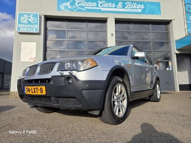 Grijs Gebruikt 2004 BMW X3 Executive SUV | € 3.950 (Eerlijke prijs) - Afbeelding 1/4
