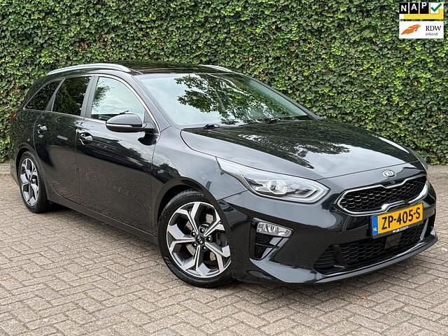 Zwart Gebruikt 2019 Kia Ceed Sportswagon Stationwagen | € 15.750 (Eerlijke prijs) - Afbeelding 1/4