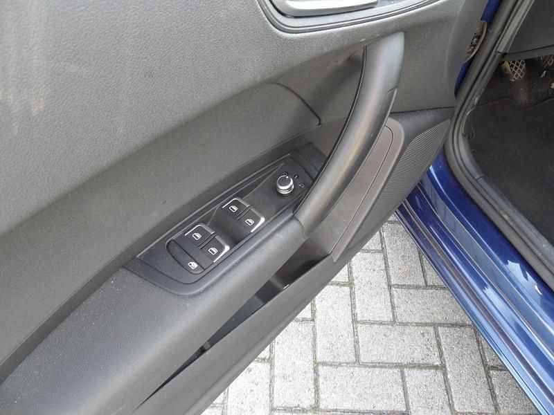 Occasion Audi A1 Sport 97 PK (71 kW) 2015 Blauw Hatchback