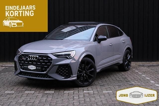 Grijs Gebruikt 2022 Audi RS Q3 Sportback Ambiente SUV | € 72.500 (Eerlijke prijs) - Afbeelding 1/4