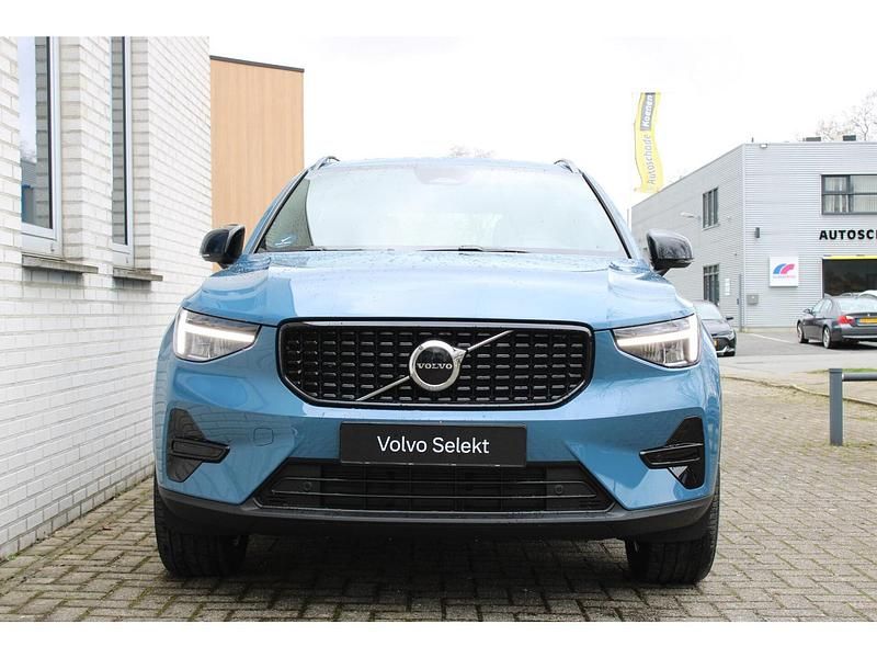 Occasion Volvo XC40 Plus 197 PK (144 kW) 2025 Blauw SUV