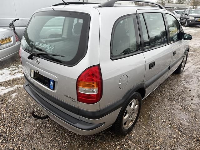 Occasion Opel Zafira Elegance 136 PK (100 kW) 2002 Grijs MPV