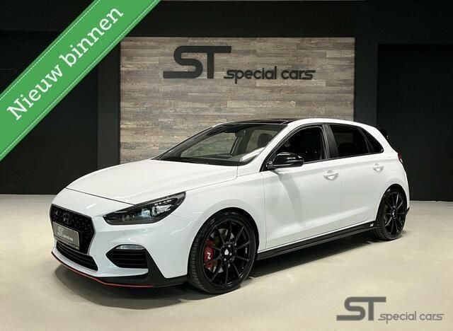 Wit Gebruikt 2019 Hyundai i30 Hatchback | € 27.750 (Eerlijke prijs) - Afbeelding 1/4