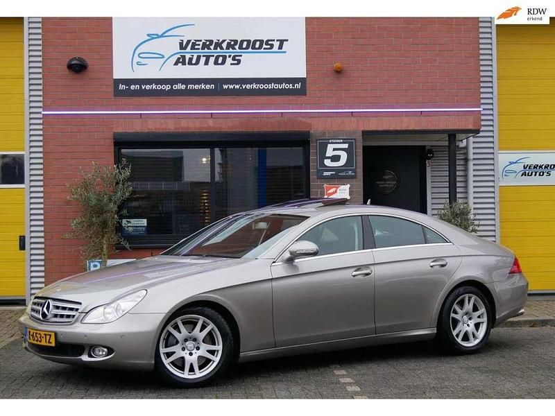 Grijs Occasion 2008 Mercedes CLS350 Sedan | € 10.450 (Goede deal) - Afbeelding 1/4