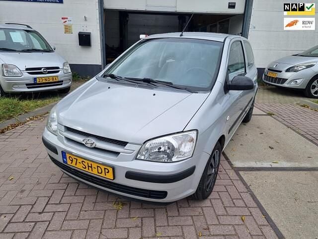 Grijs Gebruikt 2006 Hyundai Getz Active Hatchback | € 1.299 (Eerlijke prijs) - Afbeelding 1/4