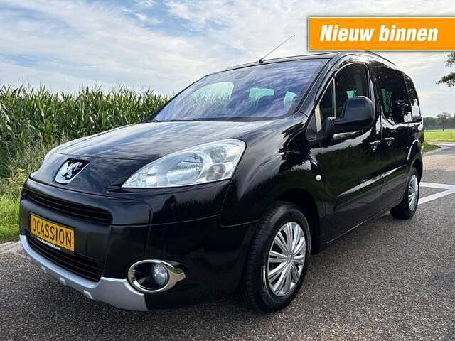 Zwart Gebruikt 2011 Peugeot Partner Tepee MPV | € 8.250 - Afbeelding 1/4