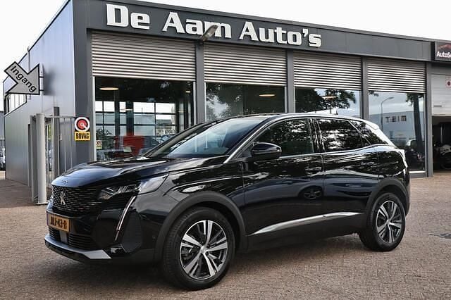 Zwart Gebruikt 2024 Peugeot 3008 Allure SUV | € 27.500 (Goede deal) - Afbeelding 1/4