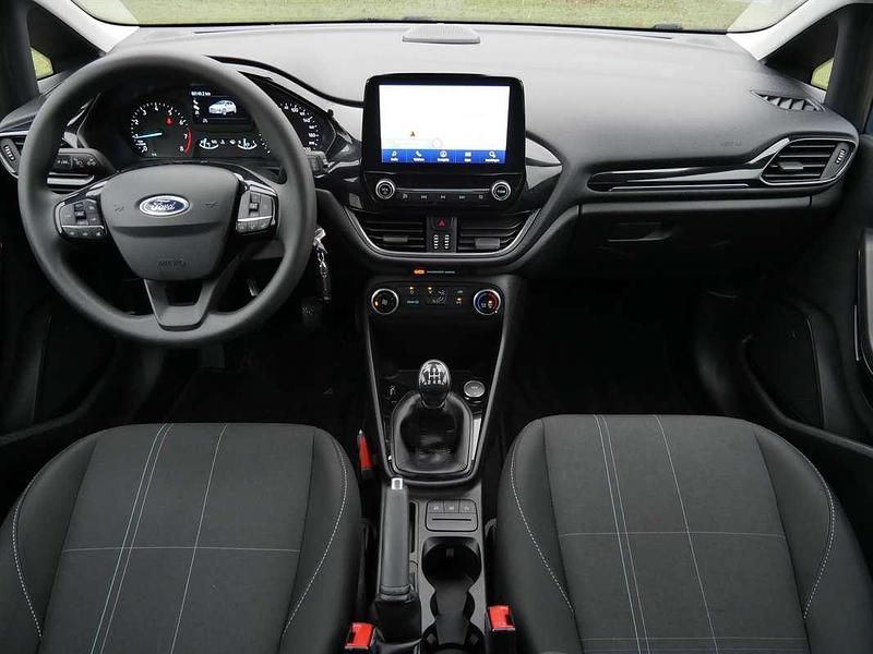 Occasion Ford Fiesta Trend 71 PK (52 kW) 2019 Blauw Hatchback