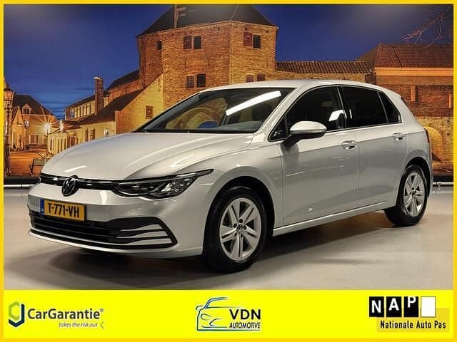 Grijs Occasion 2020 VW Golf VII Style Hatchback | € 19.950 (Goede deal) - Afbeelding 1/4