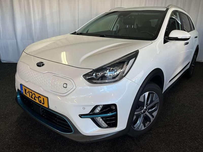 Wit (parellak) Occasion 2020 Kia e-Niro SUV | € 14.745 (Super prijs) - Afbeelding 1/4