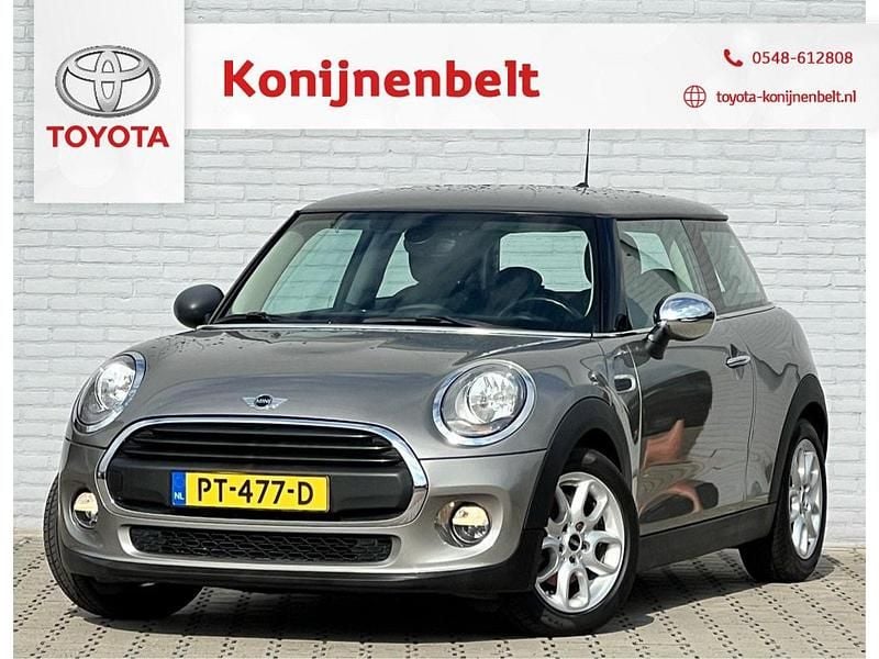 Grijs Gebruikt 2017 Mini ONE Business Hatchback | € 10.995 (Eerlijke prijs) - Afbeelding 1/3